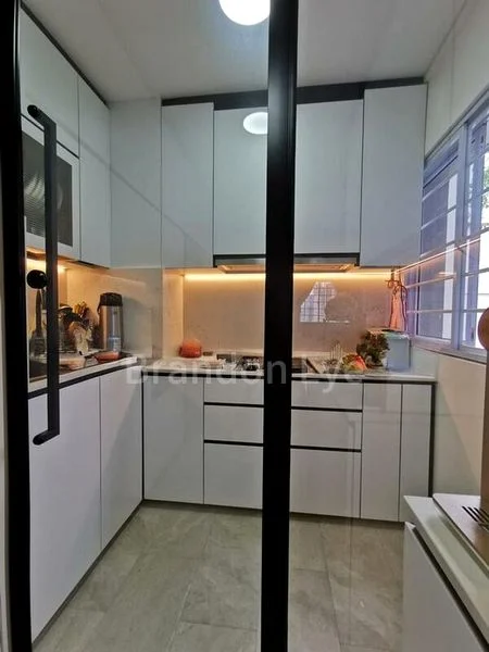 4 Room (4A) HDB for Sale in  19 Cantonment Close - Image 11