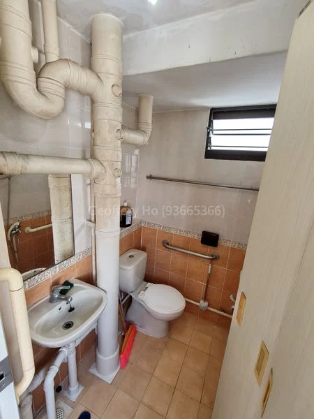 2 Room (2I) HDB for Sale in  16 Marine Terrace - Image 8
