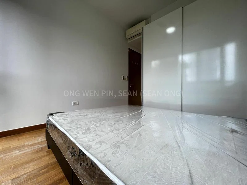 Common Room (Condo) for Rent in  Alex Residences - Image 3