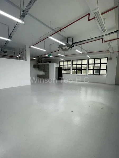 Light Industrial (B1) for Rent: MAE Building - Image 8