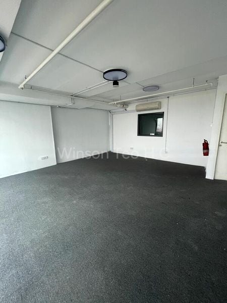 Light Industrial (B1) for Rent: MAE Building - Image 6