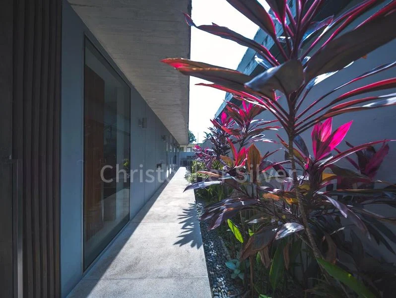 5 Bed Semi-Detached House (Landed) for Rent in  Michaels' Residences - Image 6