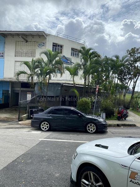 Light Industrial (B1) for Rent: Tagore Lane - Image 1