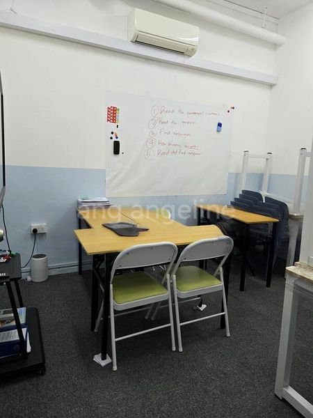 Shop / Shophouse for Rent: 247 Hougang Avenue 3 - Image 3