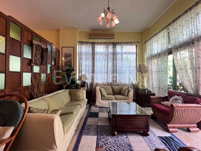 6+1 Bed Semi-Detached House (Landed) for Sale in Sembawang Park - Image 8