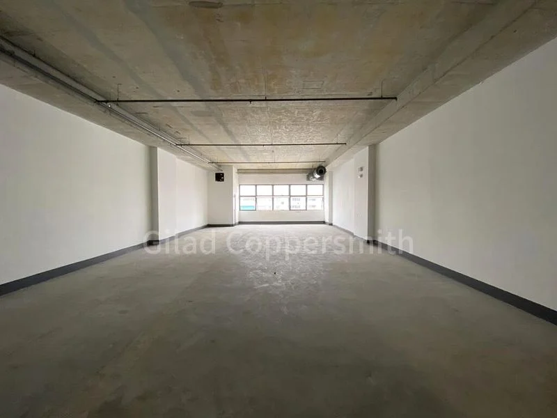 Light Industrial (B1) for Rent: Nordcom II - Image 2