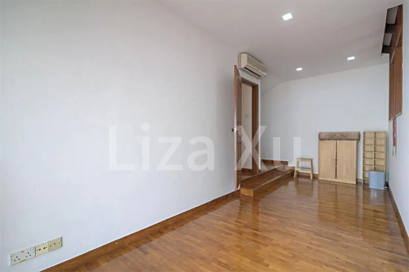 6 Bed Semi-Detached House (Landed) for Rent in  Bedok Pesari - Image 2