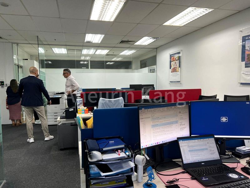 Light Industrial (B1) for Rent in  German Centre - Image 7