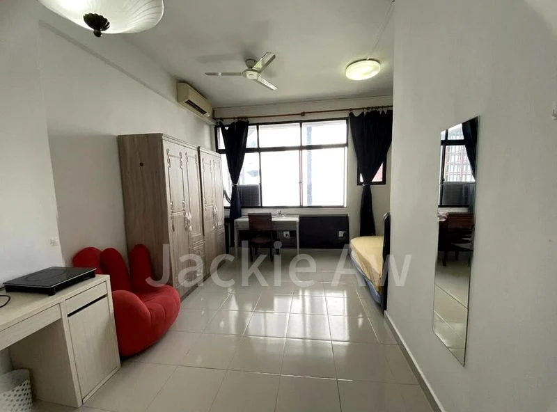 Master Room (Condo) for Rent in  Tan Tong Meng Tower - Image 3