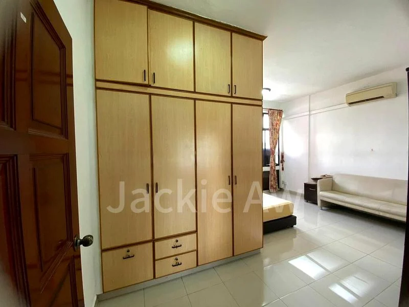 Master Room (Condo) for Rent in Tan Tong Meng Tower - Image 17