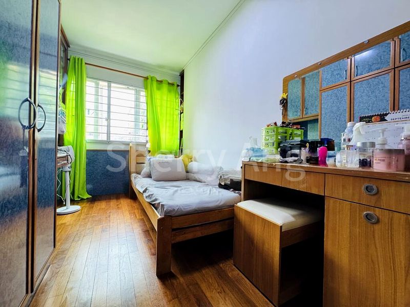 5 Room (5I) HDB for Sale in  614 Elias Road - Image 4