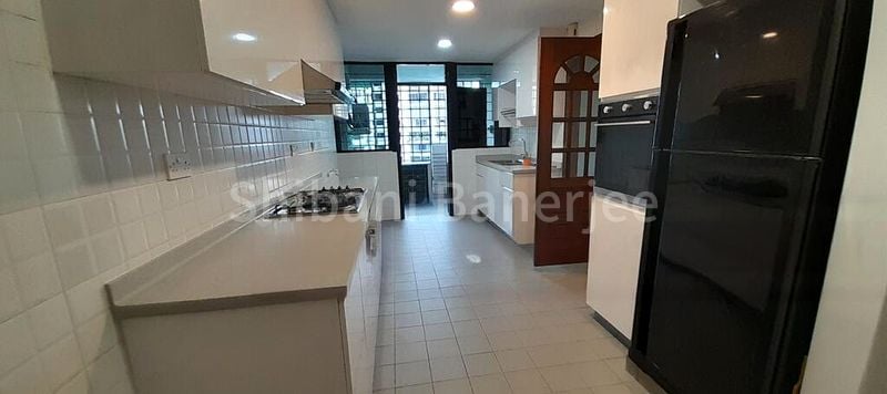 Room (Condo) for Rent in  Balmoral Gate - Image 5