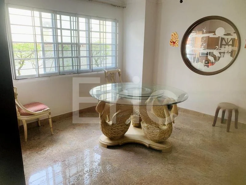 5 Bed Semi-Detached House (Landed) for Sale in  Simon Place - Image 8