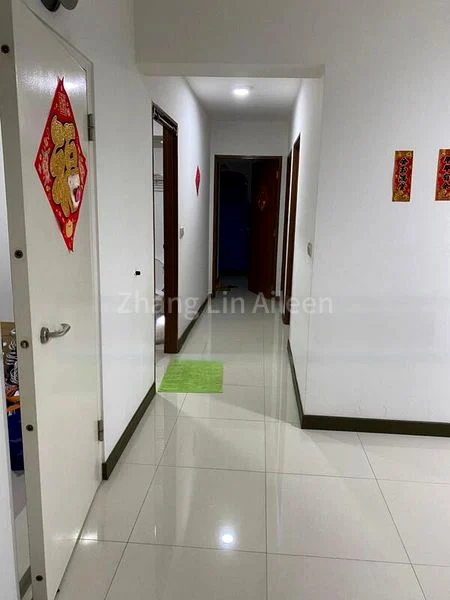 5 Room (5I) HDB for Rent in 442C Fajar Road - Image 8