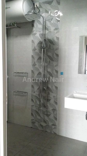 5 Room (5I) HDB for Sale in 421 Hougang Avenue 10 - Image 3