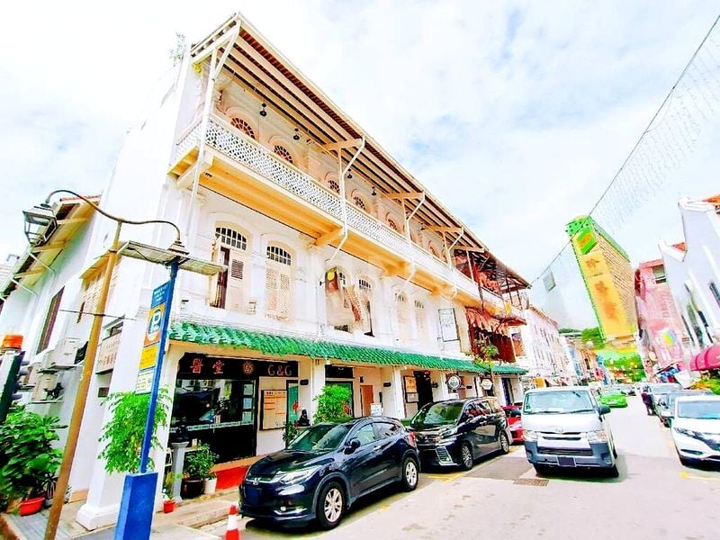 Food & Beverage for Sale: Prime, High-Visibility Chinatown Shophouse Restaurant next to MRT - Image 3