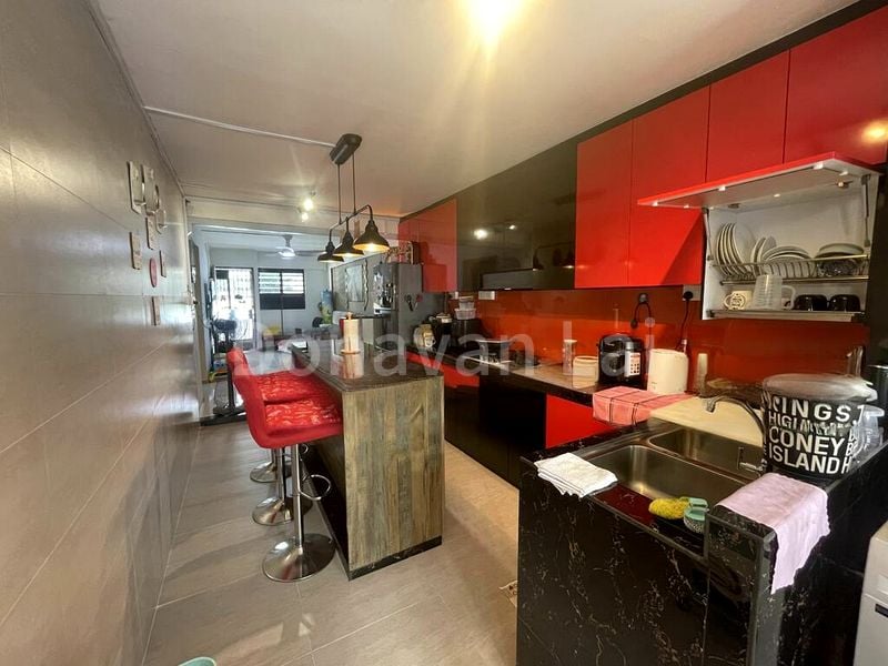 3 Room (3A) HDB for Rent in  175 Bukit Batok West Avenue 8 - Image 3