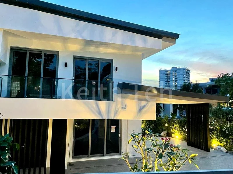 4 Bed Bungalow (Landed) for Rent in  Barker Road - Image 2