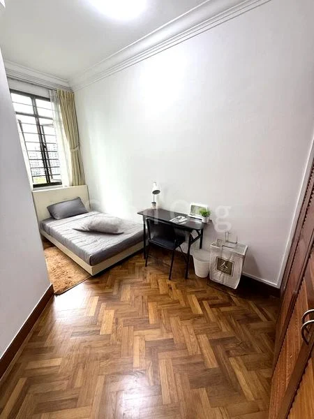 Common Room (Condo) for Rent in  Parc Oasis - Image 5