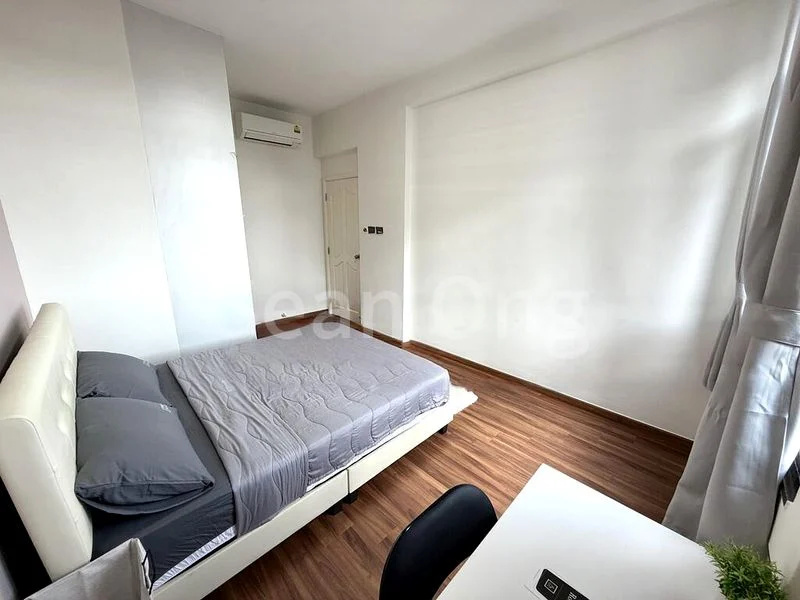 Common Room (Condo) for Rent in  Parc Oasis - Image 10