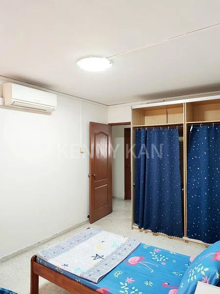 Common Room (HDB) for Rent in  243 Tampines Street 21 - Image 3
