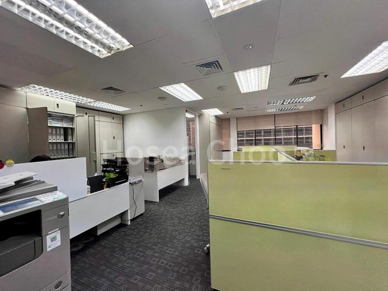 Office for Rent: International Plaza - Image 3
