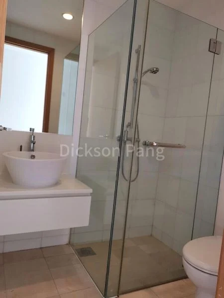 4 Bed Condo for Rent in  Urbana - Image 13