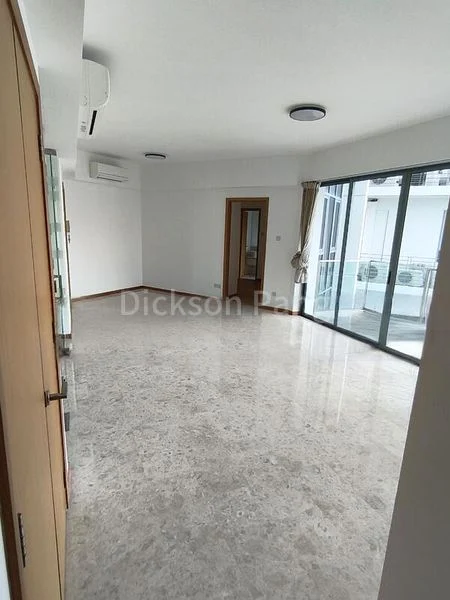 4 Bed Condo for Rent in  Urbana - Image 6