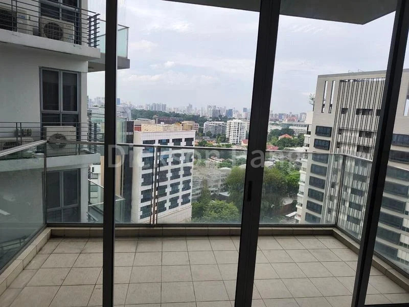 4 Bed Condo for Rent in  Urbana - Image 5