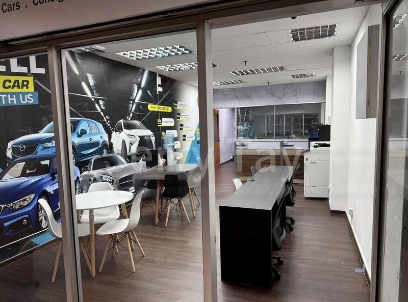 Office for Rent: Textile Centre - Image 1