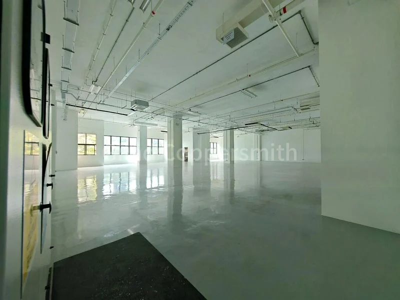 Light Industrial (B1) for Rent: Interlocal Centre - Image 17