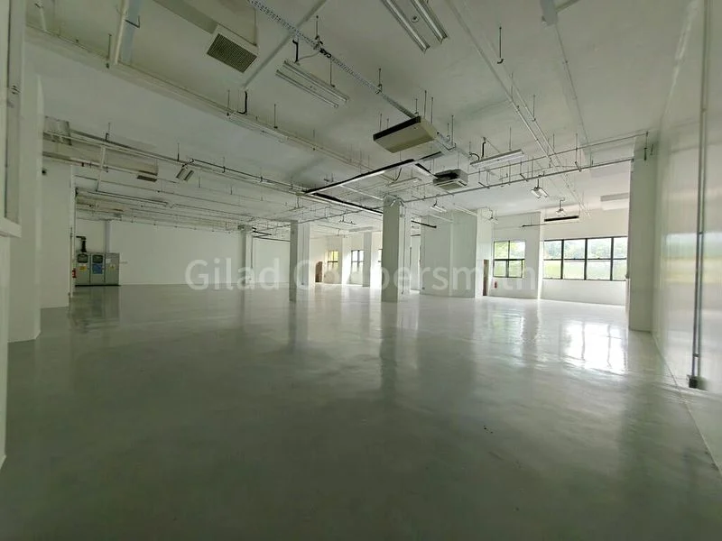 Light Industrial (B1) for Rent: Interlocal Centre - Image 14
