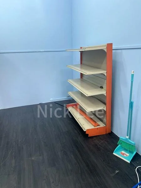 Shop / Shophouse for Rent: 2 Beach Road - Image 1