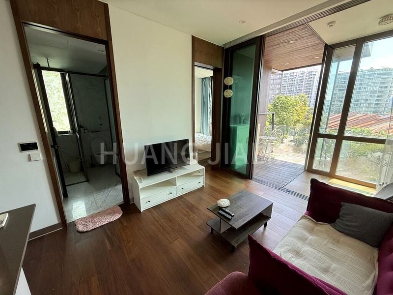 2 Bed Condo for Rent in 8 Hullet - Image 11