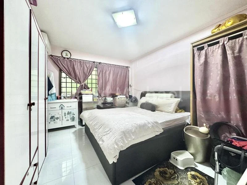 5 Room (5I) HDB for Sale in  565 Pasir Ris Street 51 - Image 2