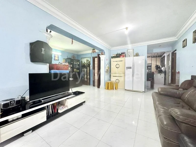 5 Room (5I) HDB for Sale in  565 Pasir Ris Street 51 - Image 1