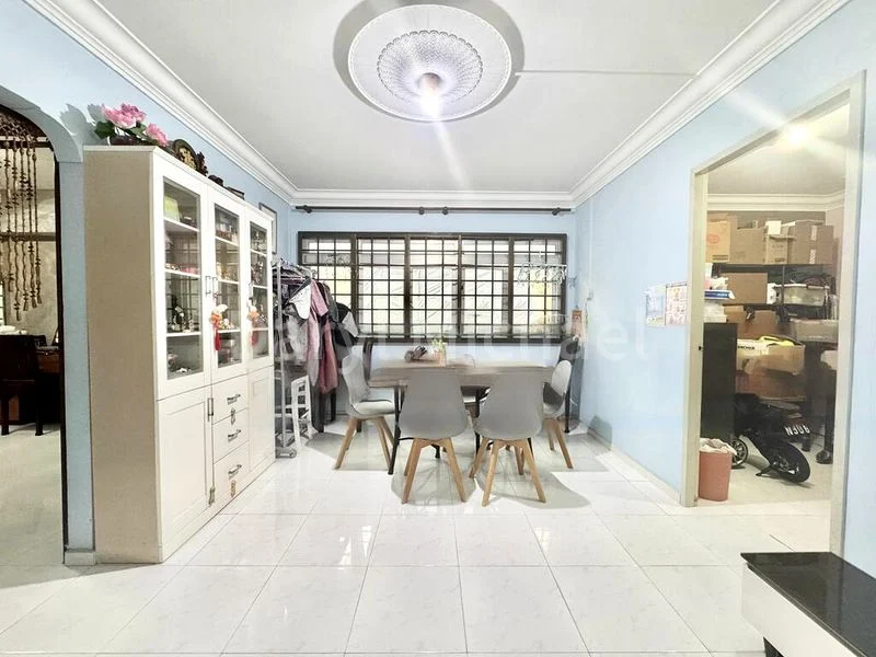5 Room (5I) HDB for Sale in  565 Pasir Ris Street 51 - Image 3