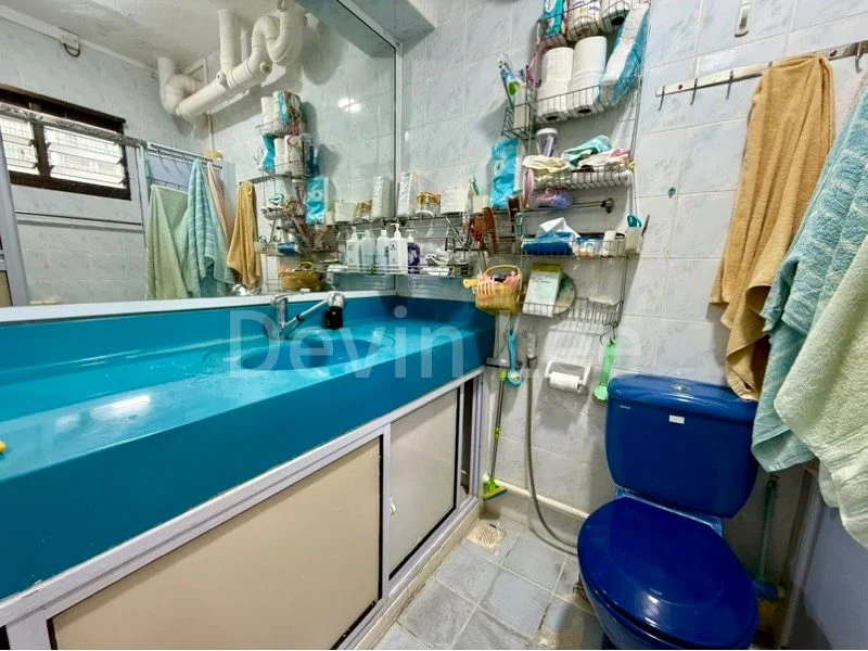 Common Room (HDB) for Rent in  958 Hougang Street 91 - Image 6