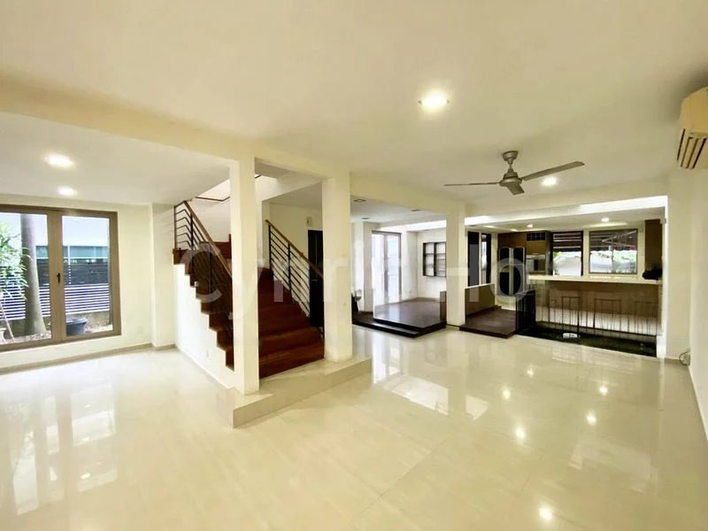 4 Bed Terraced House (Landed) for Sale in  Hillview Garden Estate - Image 1