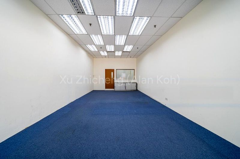 Office for Rent: High Street Plaza - Image 4