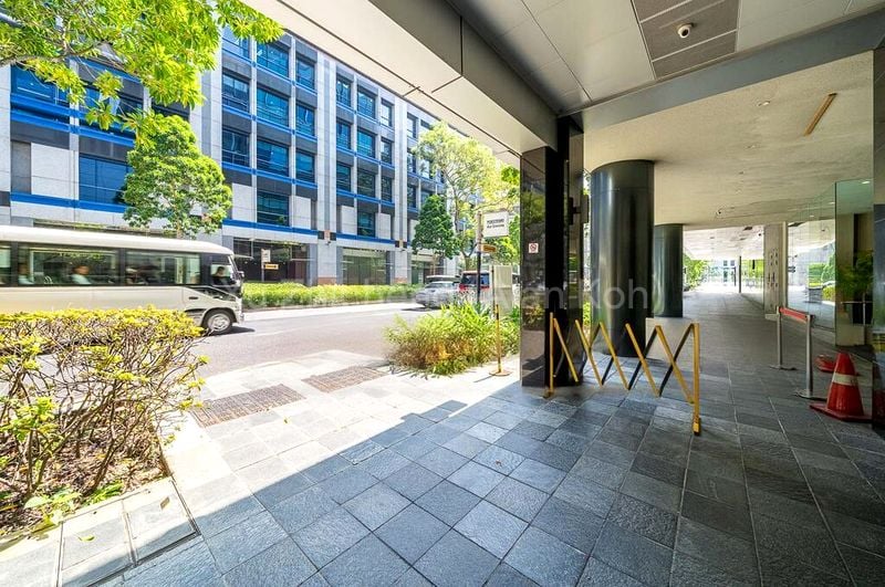 Office for Rent: High Street Plaza - Image 2