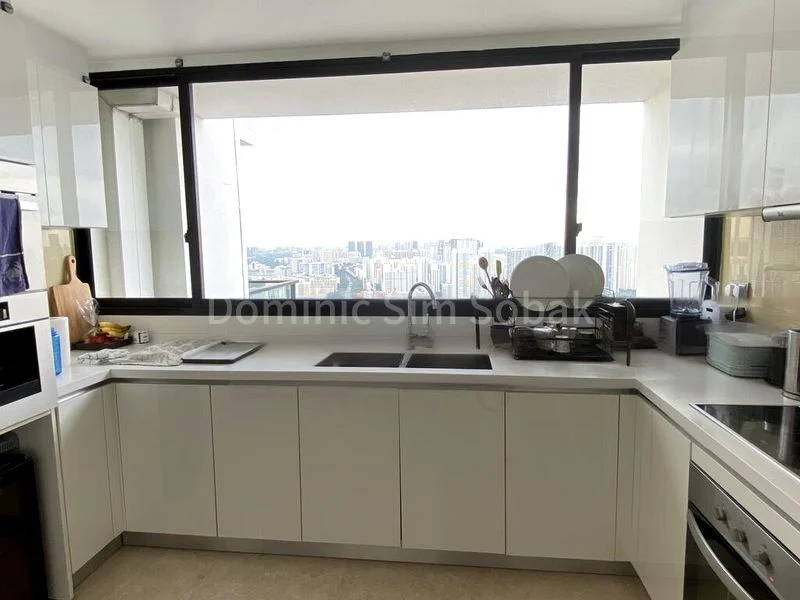 3 Bed Condo for Rent in  Spottiswoode Residences - Image 8