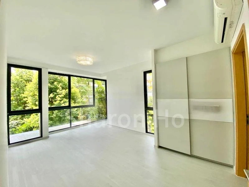 3 Bed Executive Condo for Sale in  The Rainforest - Image 5