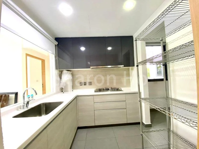 3 Bed Executive Condo for Sale in  The Rainforest - Image 7