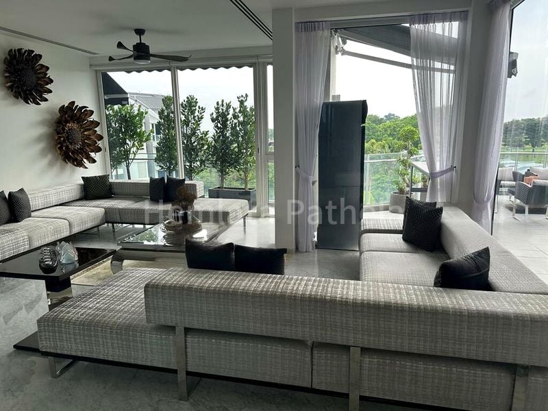 5 Bed Condo for Sale in  Turquoise - Image 1