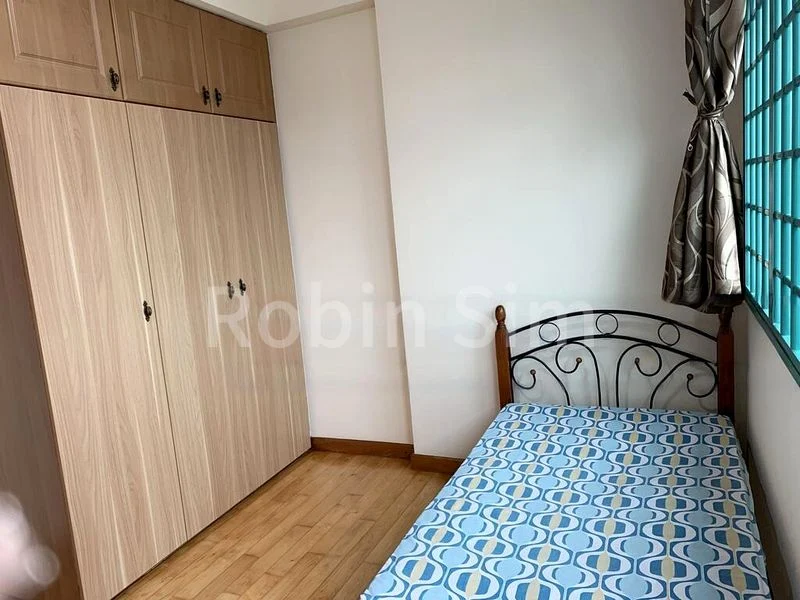 3 Bed Condo for Rent in  Changi Court - Image 7