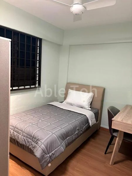Common Room (HDB) for Rent in  519 Bedok North Avenue 1 - Image 1