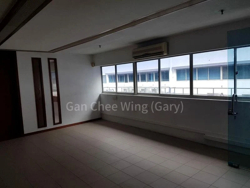 Light Industrial (B1) for Sale: North Link Building - Image 1