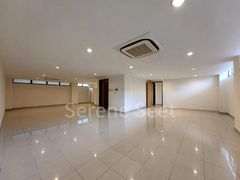 6 Bed Bungalow (Landed) for Rent in Ban Guan Park - Image 1