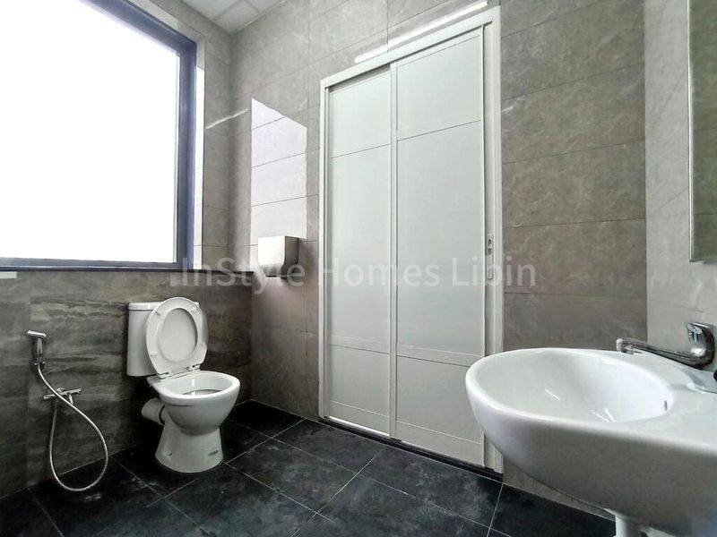 REVV: 3,500 Sq Ft Factory / Workshop (B2) for Sale: Unit 2, Foundry Road Industrial Complex - Image 6